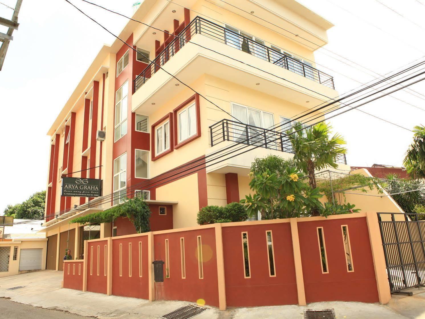Hotel Arya Graha Semarang Exterior foto